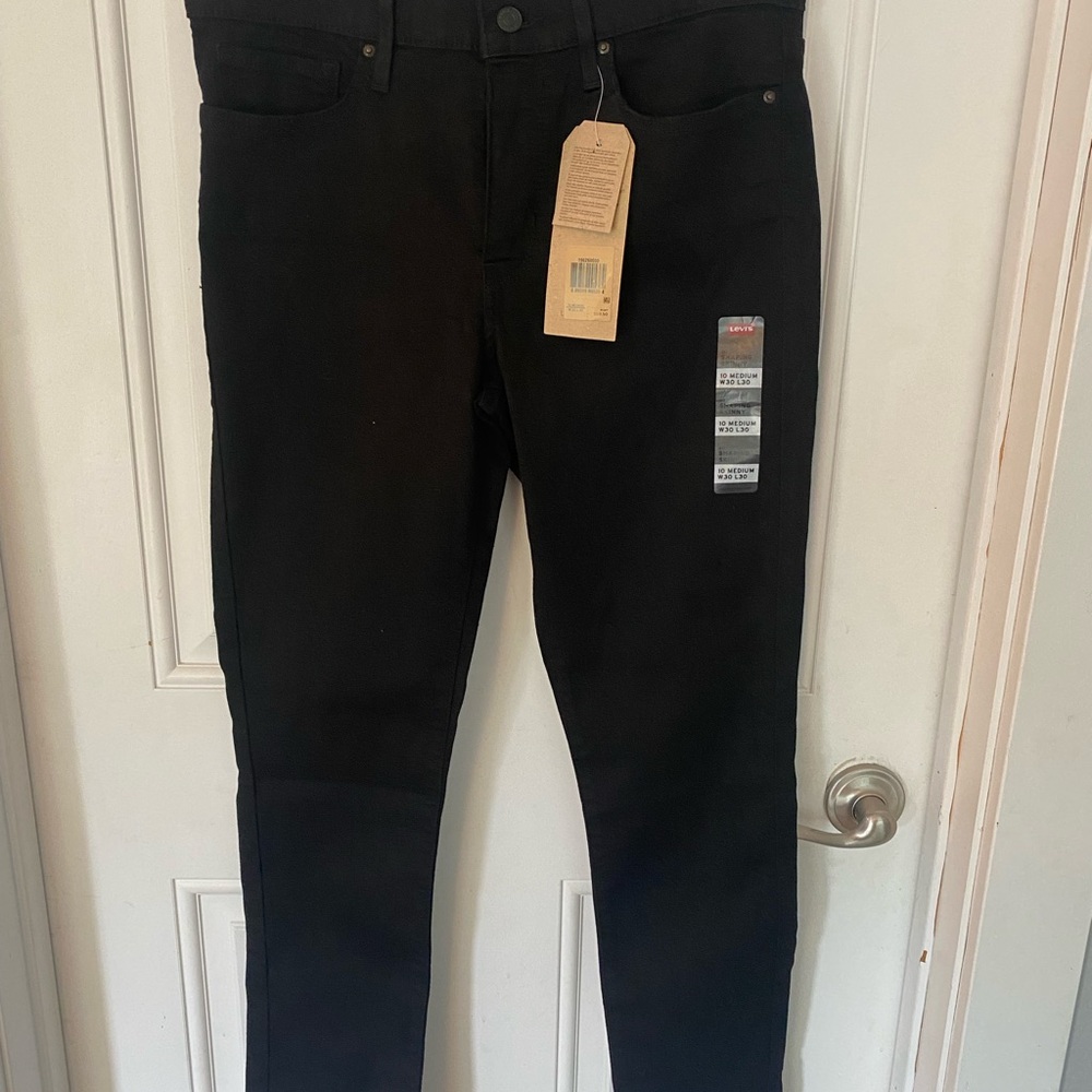 Levi's Women's311 Shaping Skinny Jeans in Black